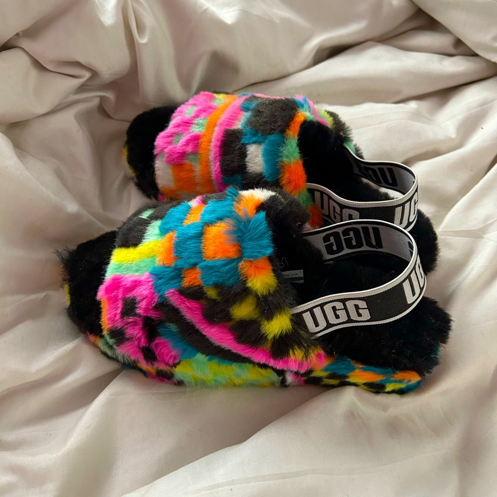ugg slippers/ slides women size 5